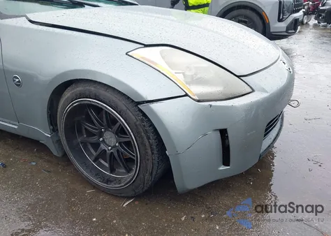 2004 Nissan 350Z Touring z USA, uszkodzony, nr VIN JN1AZ36A94M252066